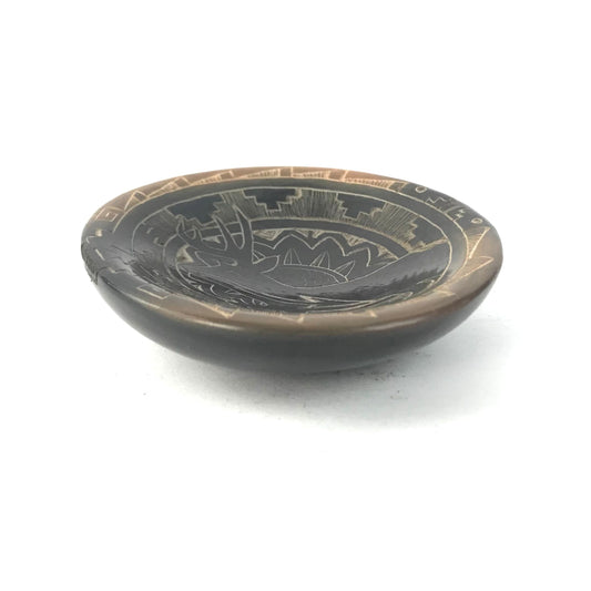 Kevin Naranjo Sgraffito Mini Mule Deer Plate