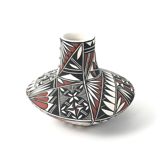 Ruth Esteran Traditional Fineline Vase-Indian Pueblo Store