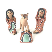 Load image into Gallery viewer, Felicia Curley Fragua 4pc Nativity Set-Indian Pueblo Store
