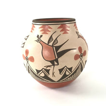 Load image into Gallery viewer, Elizabeth Medina Small Zia Bird Pot-Indian Pueblo Store
