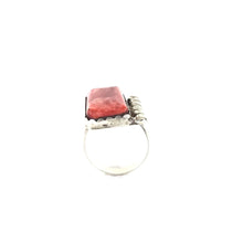 Load image into Gallery viewer, Joe and Angie Reano Red Spiny Oyster Shell Ring-Indian Pueblo Store
