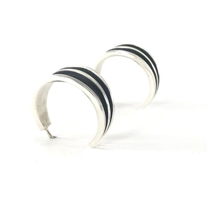 SS Half Hoop Bead Center Earring-Indian Pueblo Store