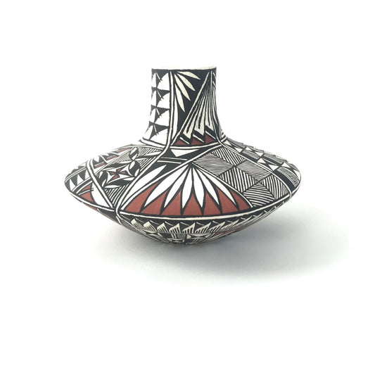 Ruth Esteran Fineline Traditonal Vase-Indian Pueblo Store