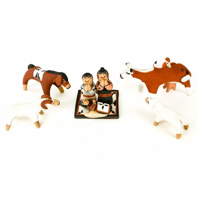 Clifford K. Fragua Jemez Contemporary 8-Piece Nativity Set - Shumakolowa Native Arts