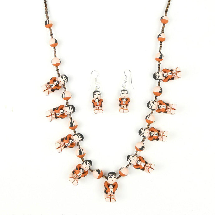 Angelina Bailon Santo Domingo Sitting Storyteller Necklace & Earring Set - Shumakolowa Native Arts